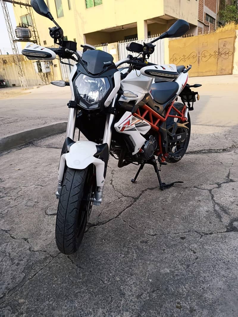 Benelli 150 3