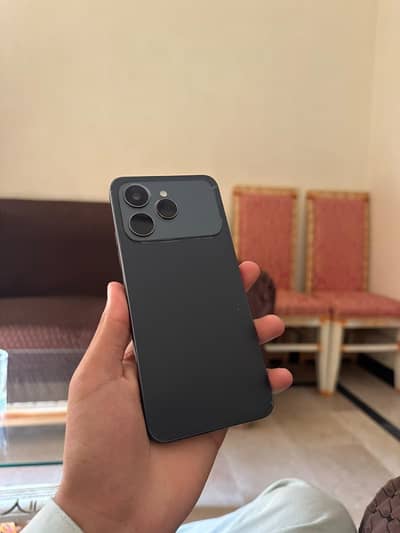 Techno Spark 40 6/128 GB