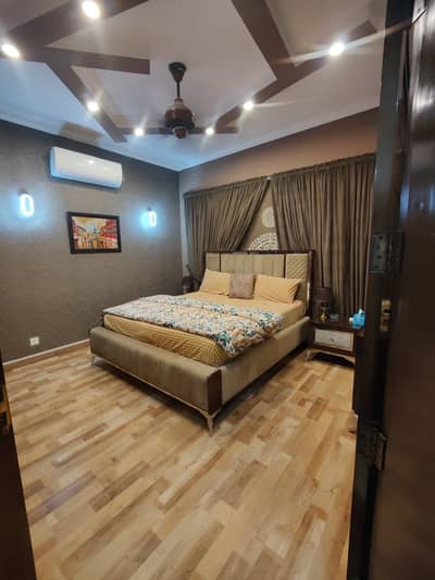 10 Marla Beautiful House For Sale In Divine Gardens