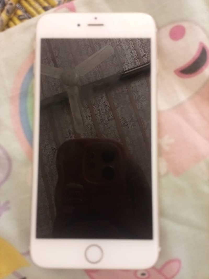 Apple iPhone 6S Plus 3