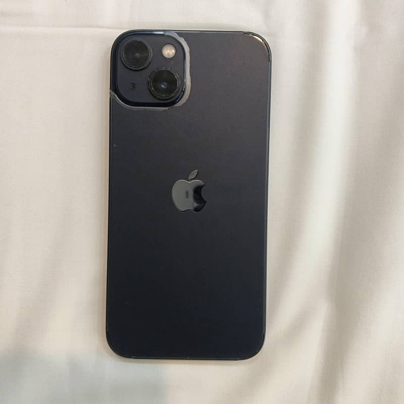 Apple iPhone 13 0