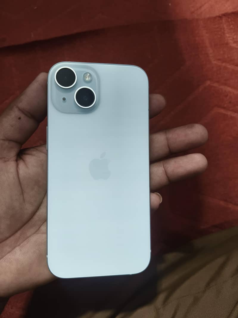 Apple iPhone 15 6