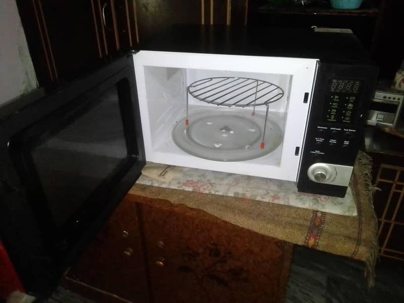 microwave 1