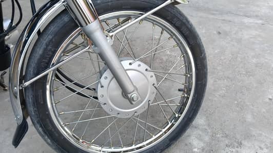 Honda salf start chrome edition black colour for sale