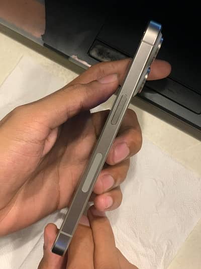 Apple iPhone 15 Pro/Approved New
