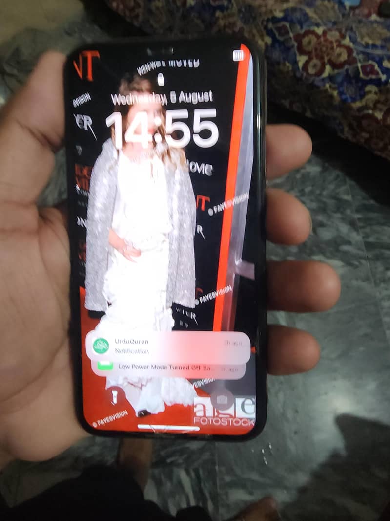 Apple iPhone X 0