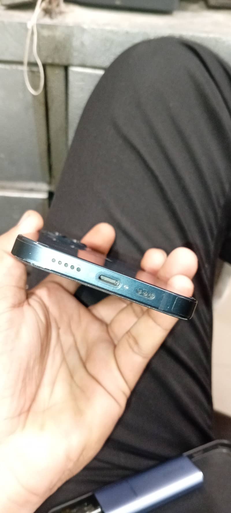 Apple iPhone 13 1