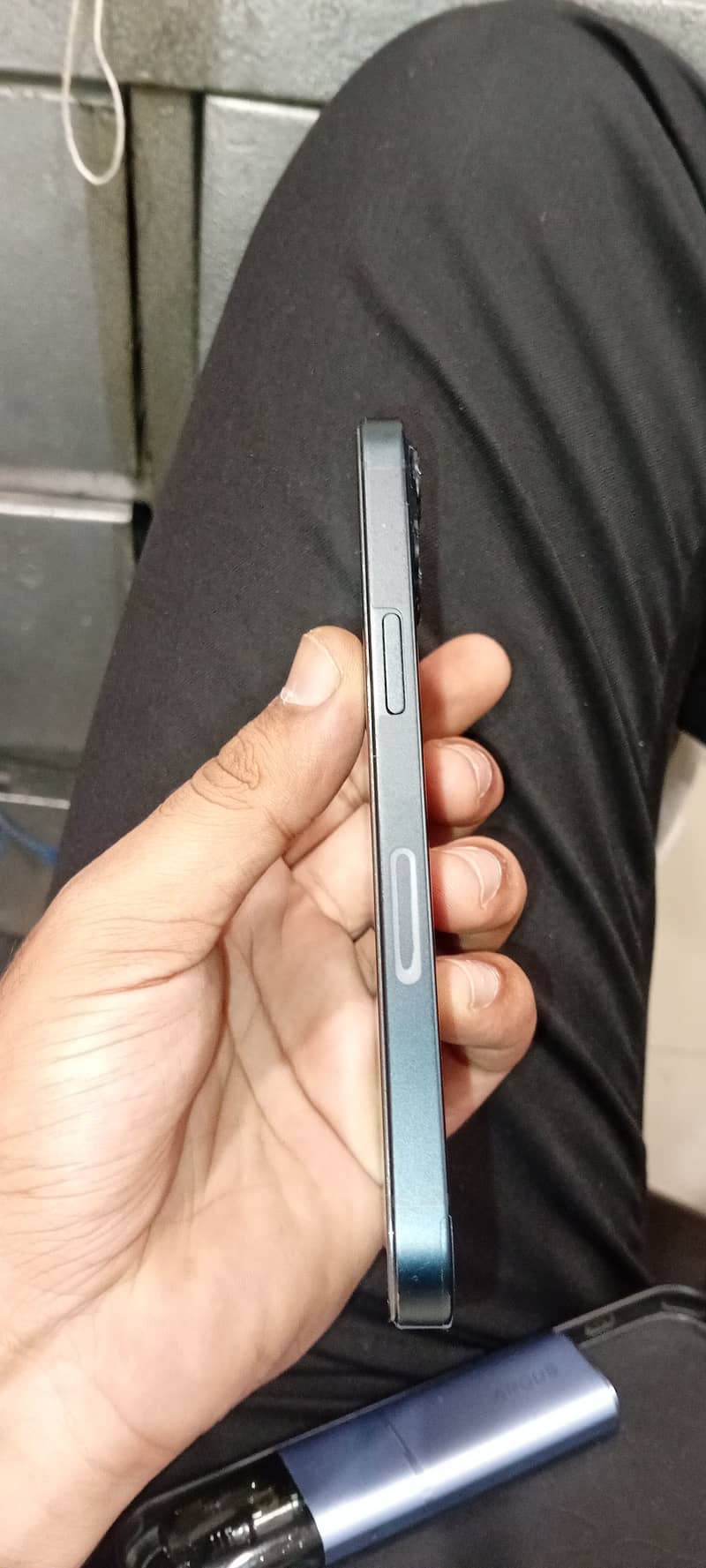 Apple iPhone 13 4
