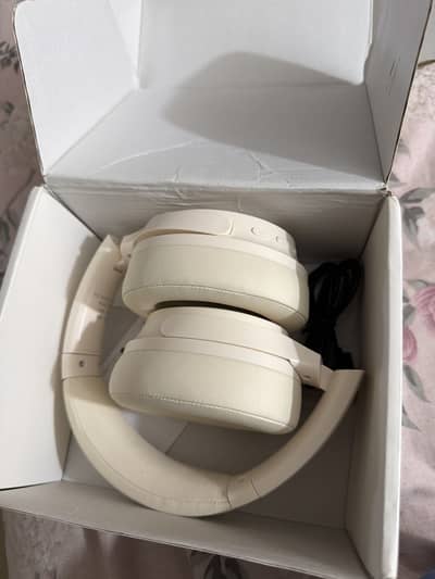 New bluetooth headphones for sale