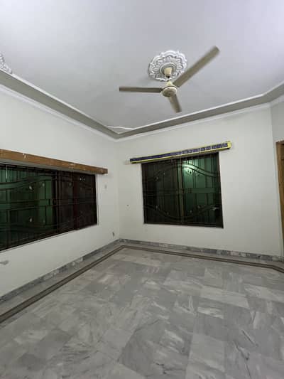 1 Kanal Upper Portion For Rent For Commercial Purposes