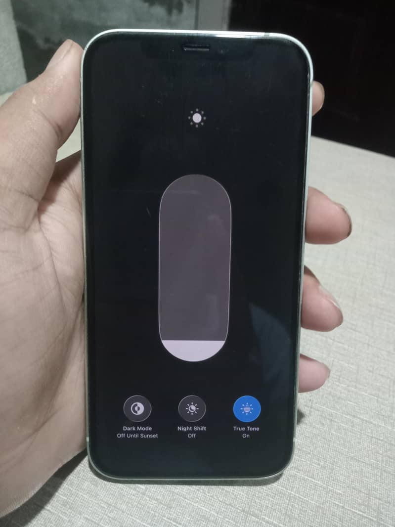 iphone 12 4