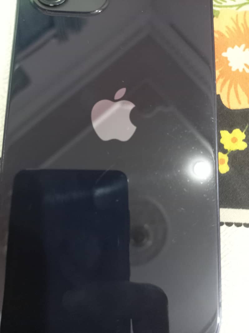 Apple iPhone 12 3