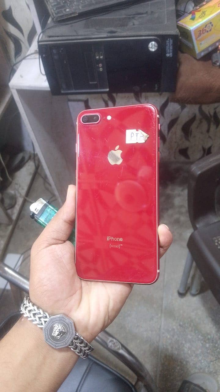 Apple iPhone 8 Plus 0
