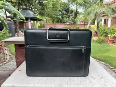 Executive Briefcase / Portfolio bag