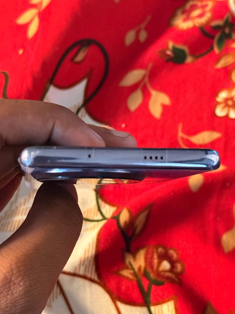 Tecno CAMON 30S 4