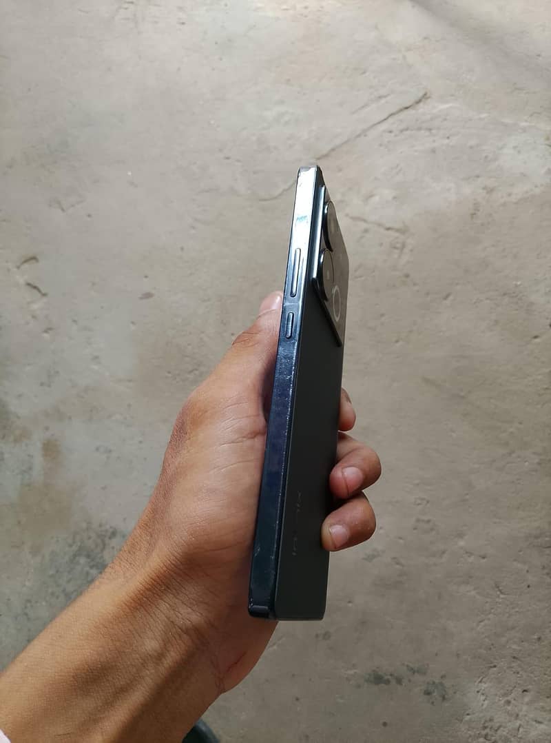 Infinix Note 40 4
