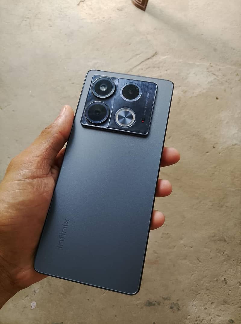 Infinix Note 40 6
