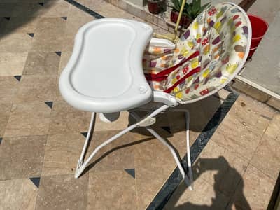 baby high chair / feeding chair