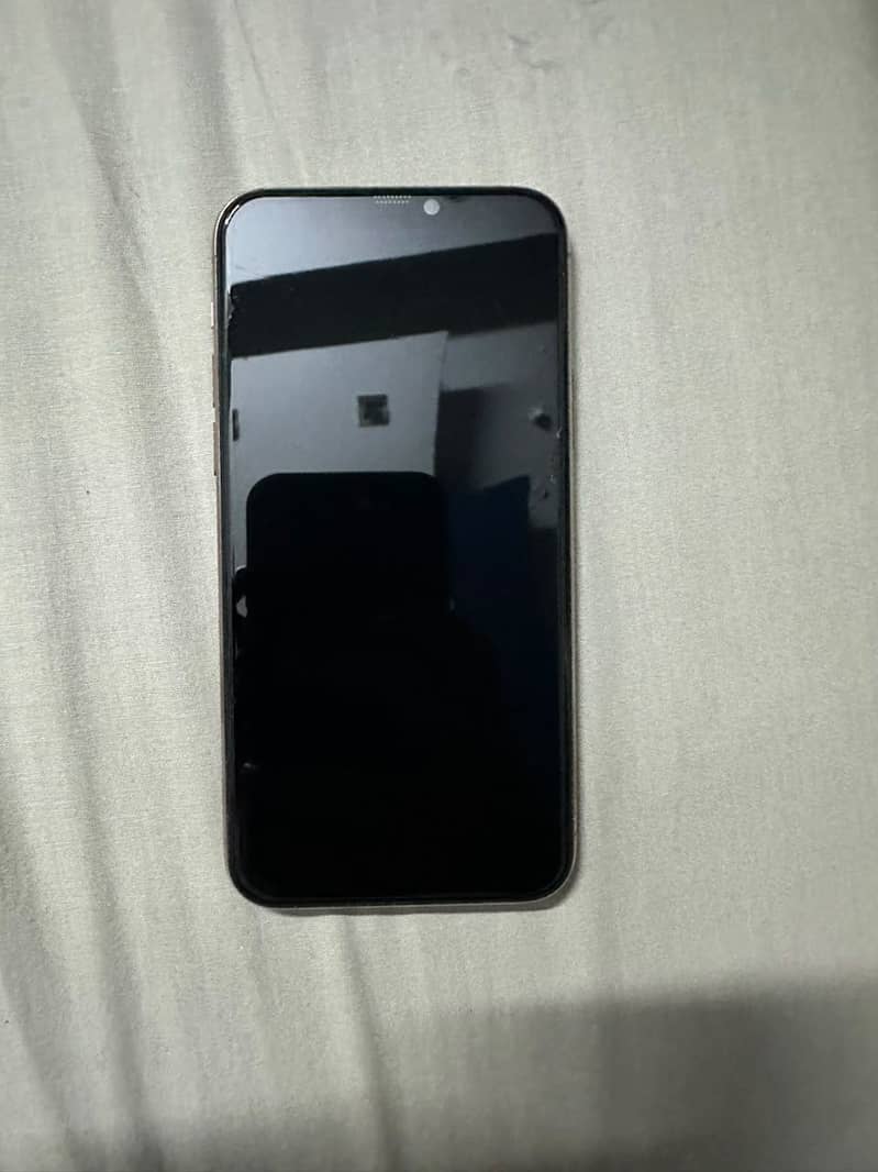Apple iPhone 11 Pro 3