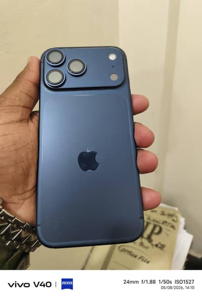 Apple iPhone 17 Pro Max JV
