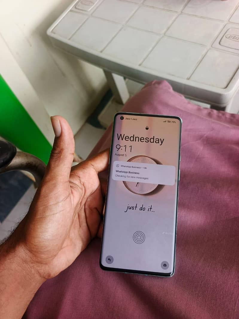 One Plus 8 Pro 7