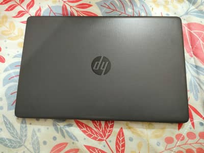 HP Notebook 255 g7 | Ryzen 3 2200u | 8GB DDR4 | 128gb SSD |Scratchless