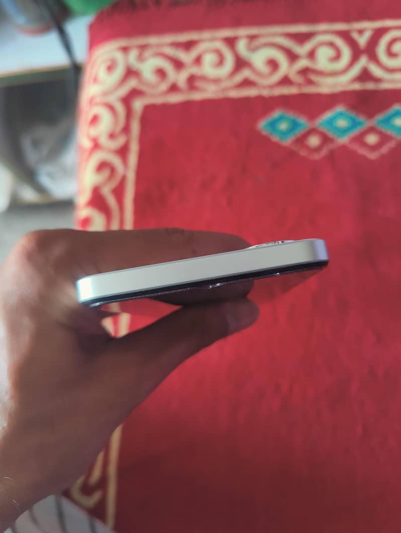 Realme Note 60x 2
