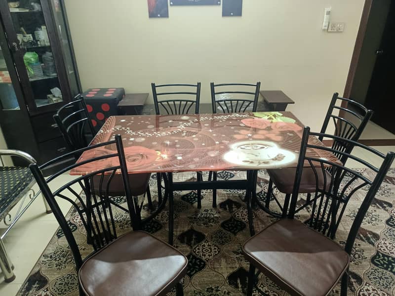 Dining Table 0