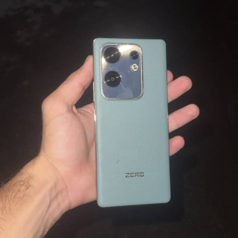 Infinix Zero 30 0