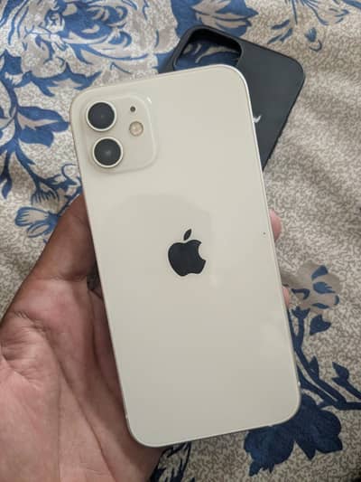 Apple iPhone 12