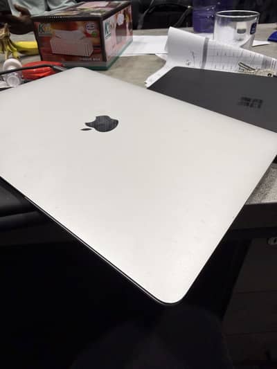 Apple Macbook air 2019