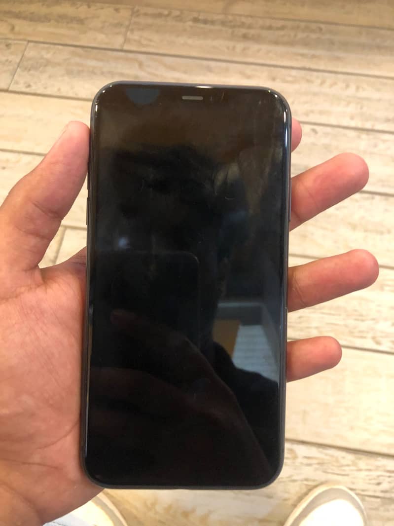 Apple iPhone 11 1