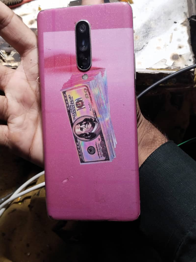 One Plus 8 pta 5