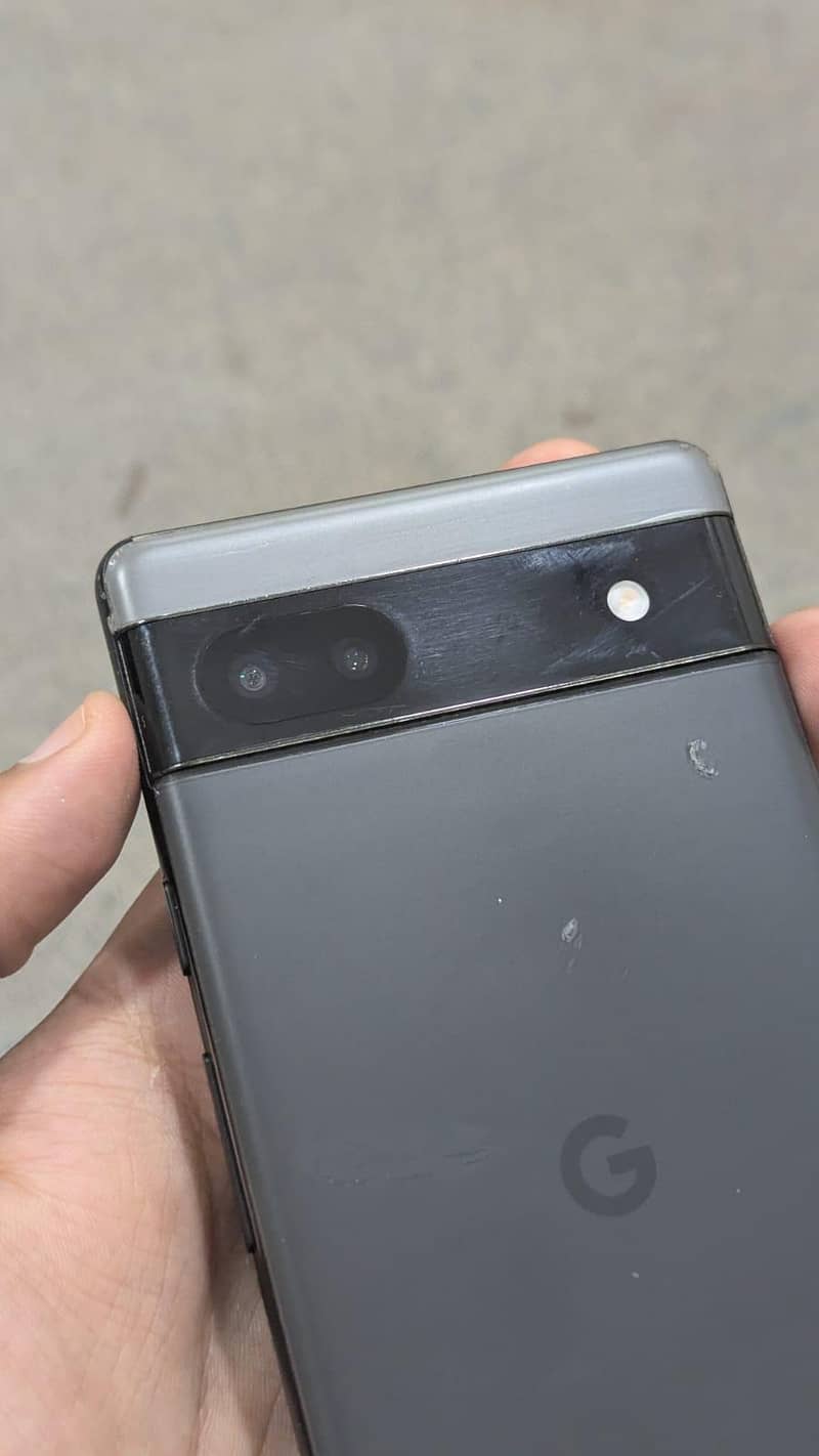 Google Pixel 6a 1