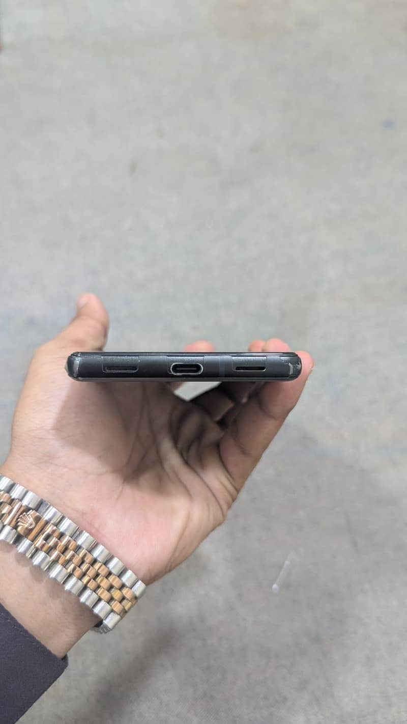 Google Pixel 6a 4