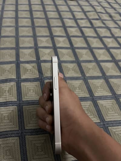 Apple iPhone 12 mini