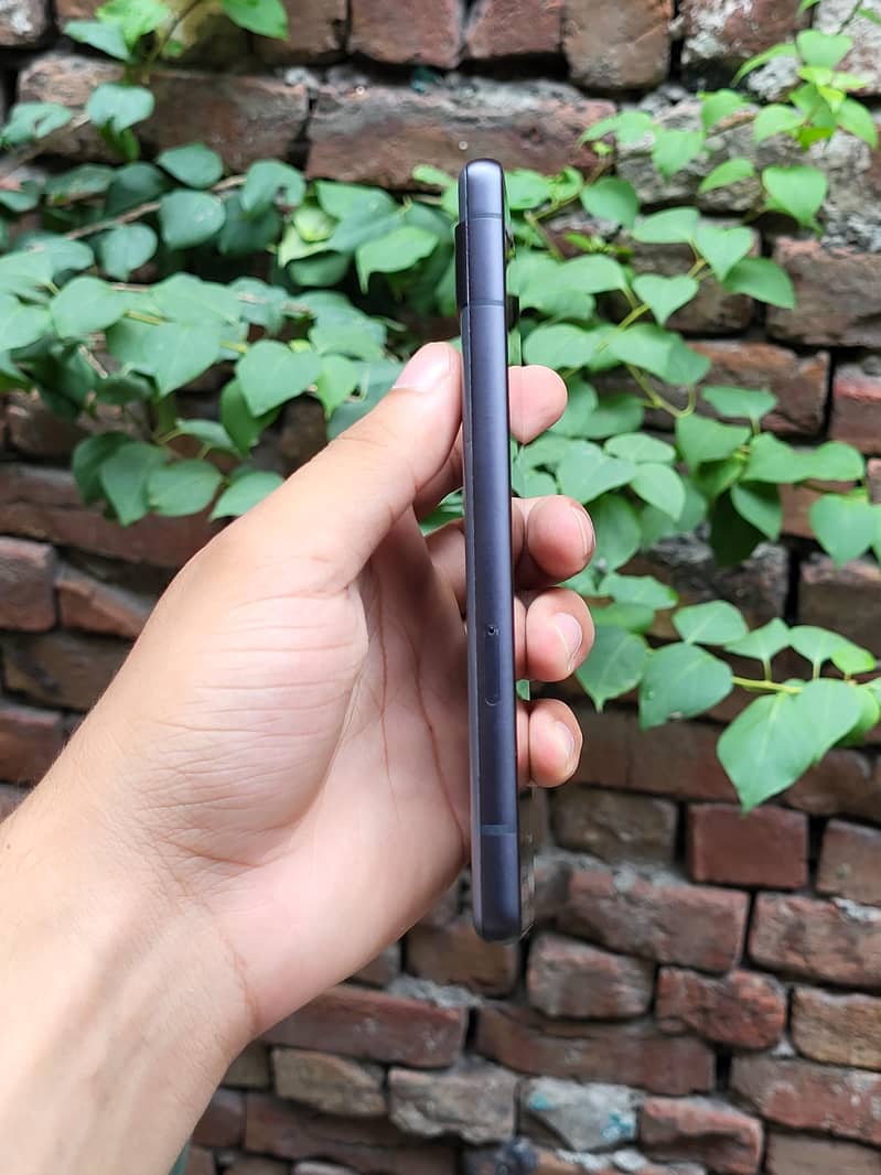 Google Pixel 7a 3