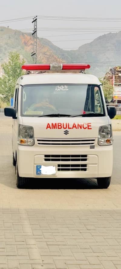 Suzuki every ambulance