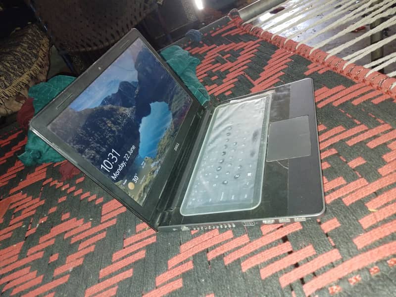 Infinix Zero 40 12