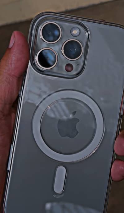 Apple iPhone 16 Pro Max natural 1TB 100% LLA
