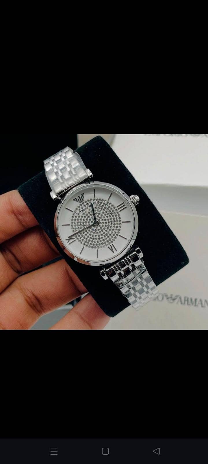 Armani 0