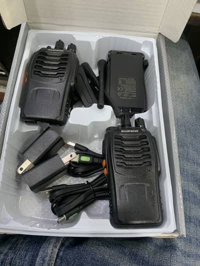 ClearTalk™ Rechargeable Two-Way Rad