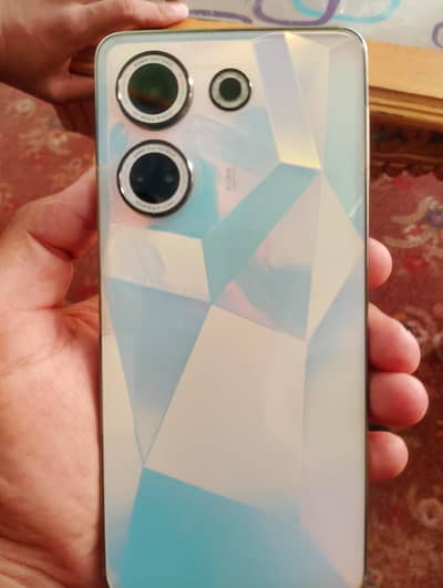 Tecno CAMON 20