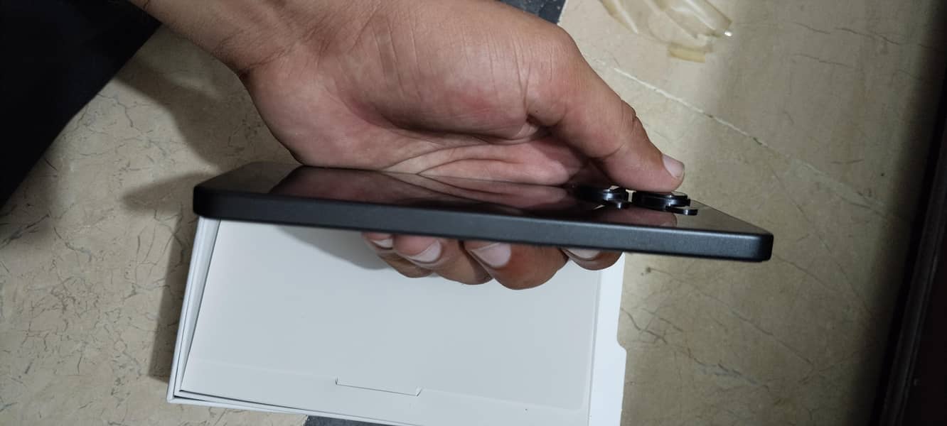 Xiaomi Redmi Note 13 1