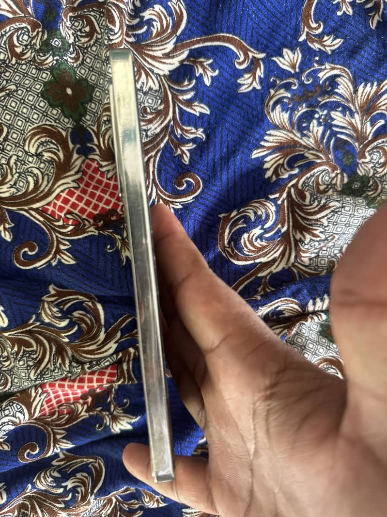 Infinix Note 40 2