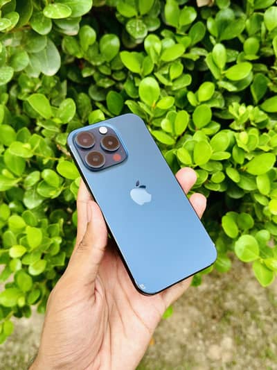 Apple iPhone 15 Pro