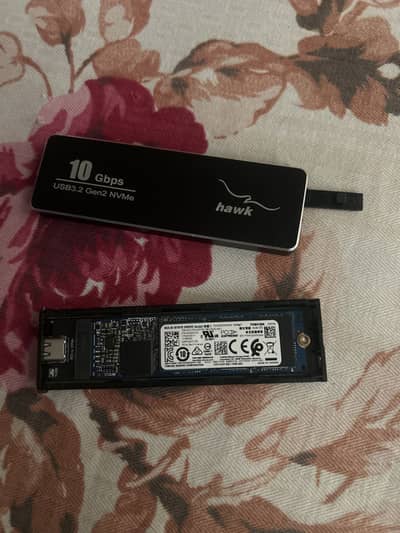 M. 2 Nvme 256gb Toshiba + high speed enclosure