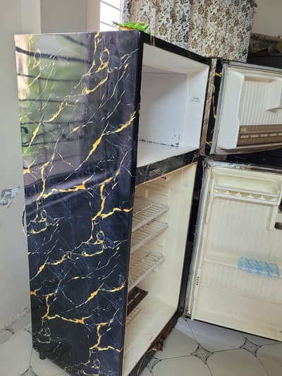 Fridge selling