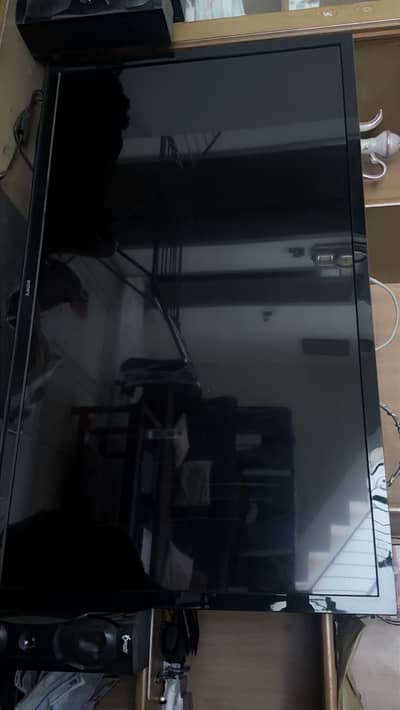 SONY SMART TV 3D ( 58 INCHES }