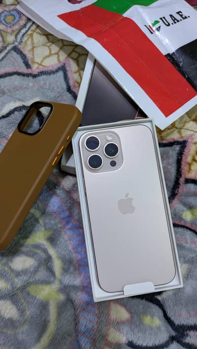 Apple iPhone 16 Pro Max